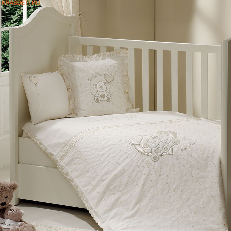 Сменное бельё Funnababy Lovely Bear Cream 3 предмета Сменное бельё Funnababy Lovely Bear Cream 3 предмета