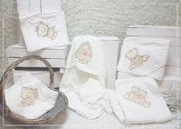 Махровое полотенце с капюшоном (вышивки в ассортименте)